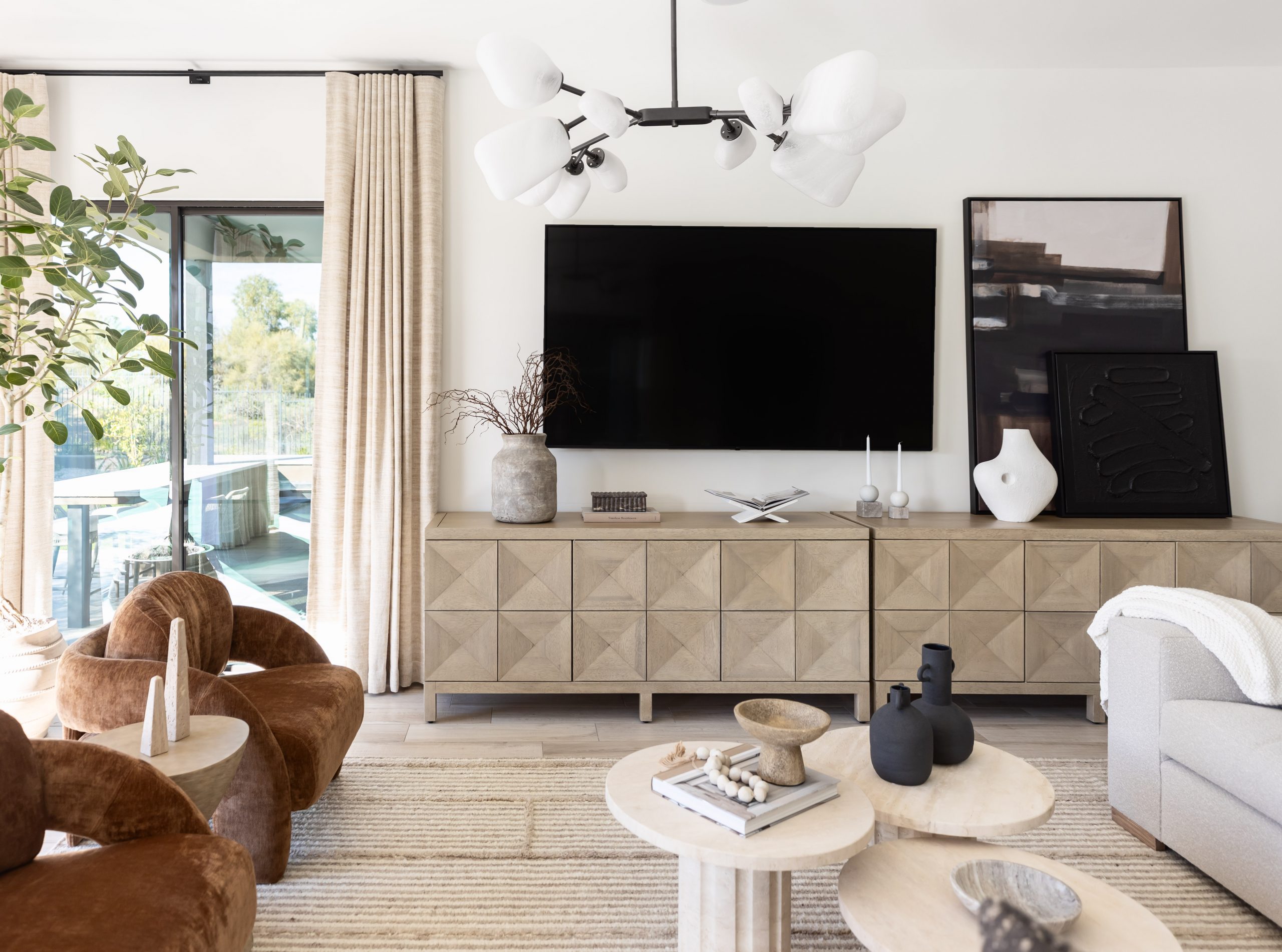 Modern desert luxury living room